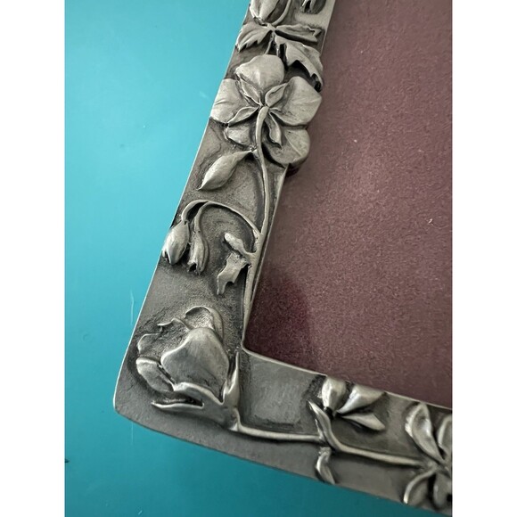 SEAGULL Pewter Canada Floral Picture Frame 1988 Vintage 3x4 Ornate Flowers - Picture 9 of 15